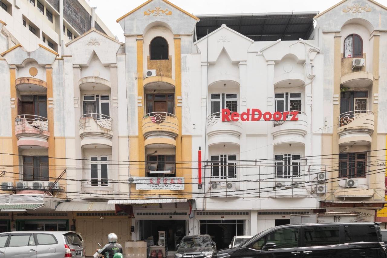 เรดดอร์ซ เนียร์ ซันพลาซา เมดาน 2 Hotel ภายนอก รูปภาพ